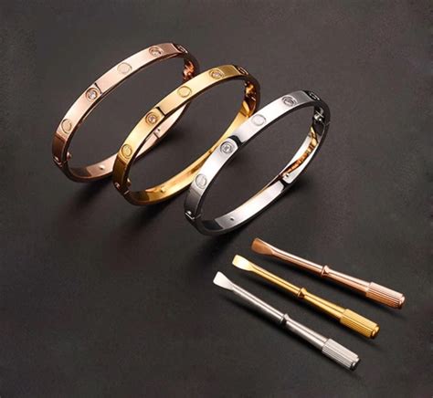 pulsera cartier tornillo